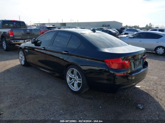 Photo 2 VIN: WBA5B1C51FG126443 - BMW 535I 