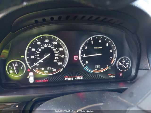 Photo 6 VIN: WBA5B1C52FD920322 - BMW 535I 