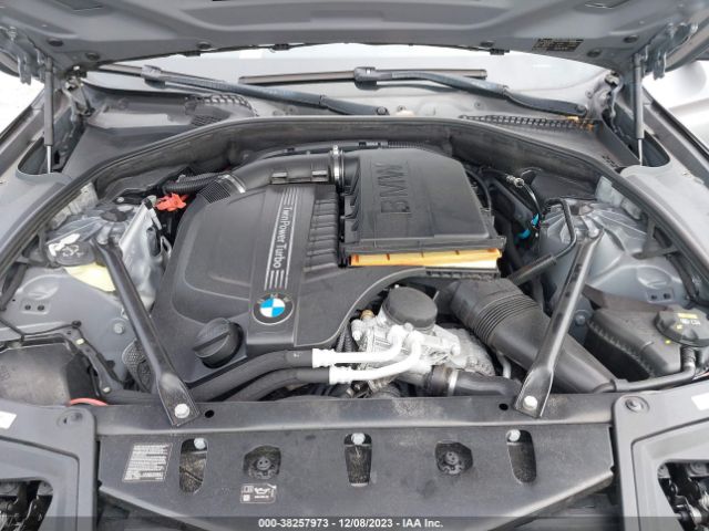 Photo 9 VIN: WBA5B1C52GG551574 - BMW 535 