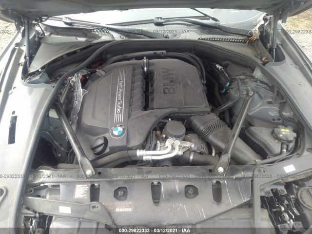 Photo 9 VIN: WBA5B1C54FD917440 - BMW 5 