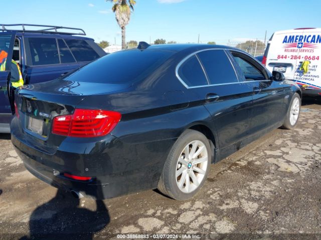 Photo 3 VIN: WBA5B1C54FG127795 - BMW 535I 