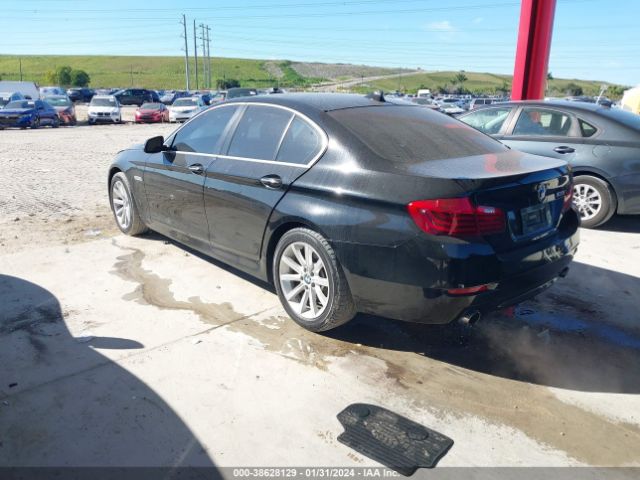 Photo 2 VIN: WBA5B1C55FD918404 - BMW 535I 