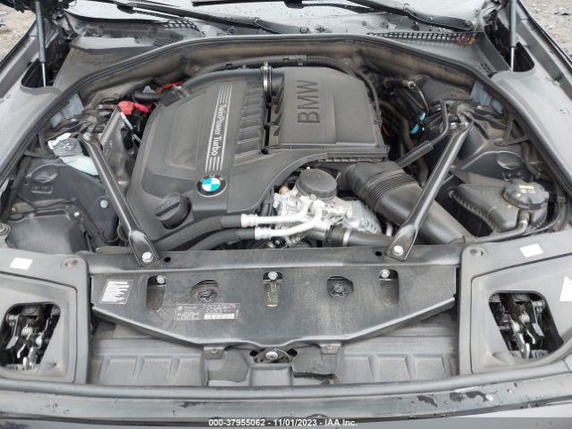 Photo 9 VIN: WBA5B1C55FG125280 - BMW 535I 