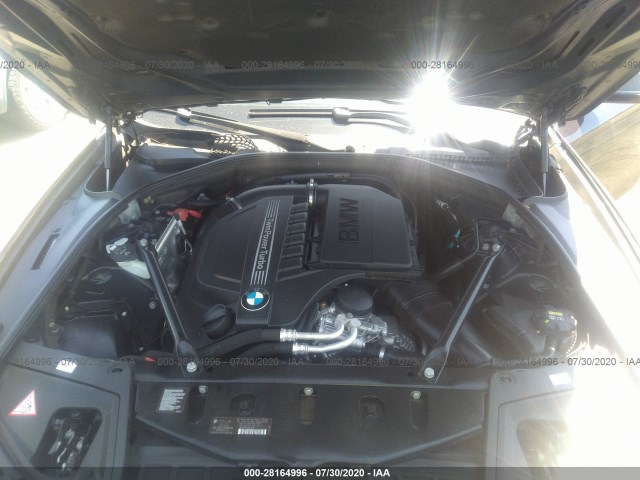 Photo 9 VIN: WBA5B1C56FD917777 - BMW 535 