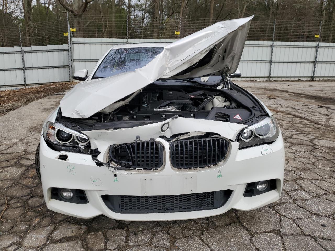 Photo 4 VIN: WBA5B1C56FD921649 - BMW 5ER 