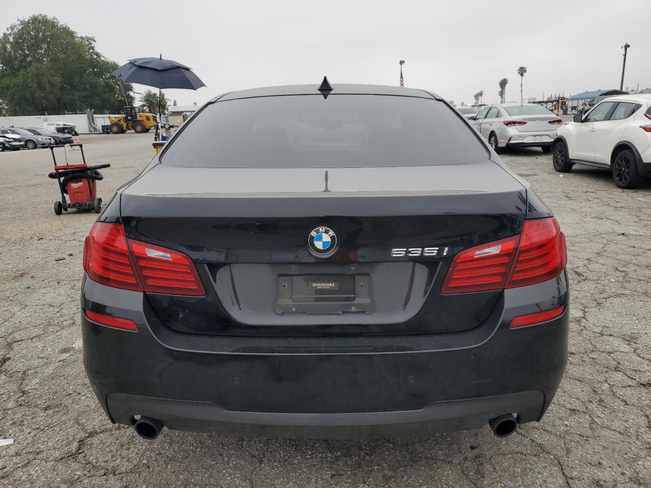 Photo 5 VIN: WBA5B1C56FG127314 - BMW 5ER 