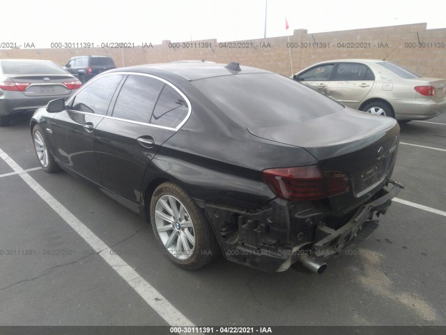 Photo 2 VIN: WBA5B1C56GG133664 - BMW 5 