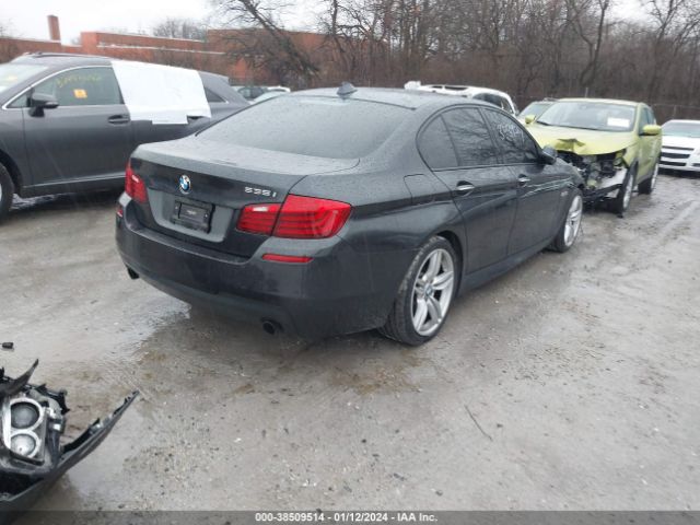 Photo 3 VIN: WBA5B1C57ED477020 - BMW 5 SERIES 