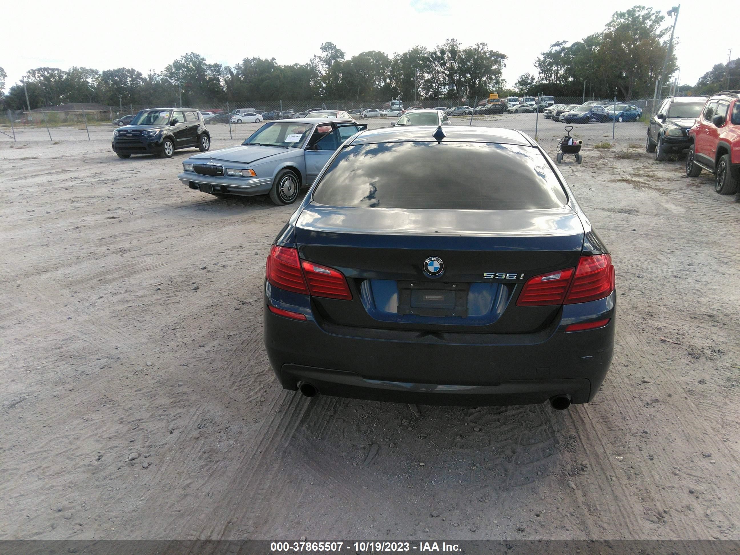 Photo 15 VIN: WBA5B1C57ED484047 - BMW 5ER 