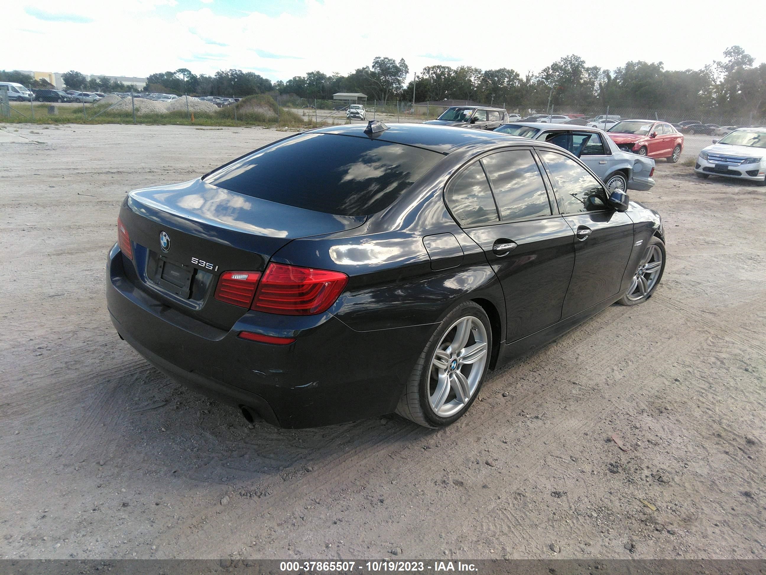 Photo 3 VIN: WBA5B1C57ED484047 - BMW 5ER 