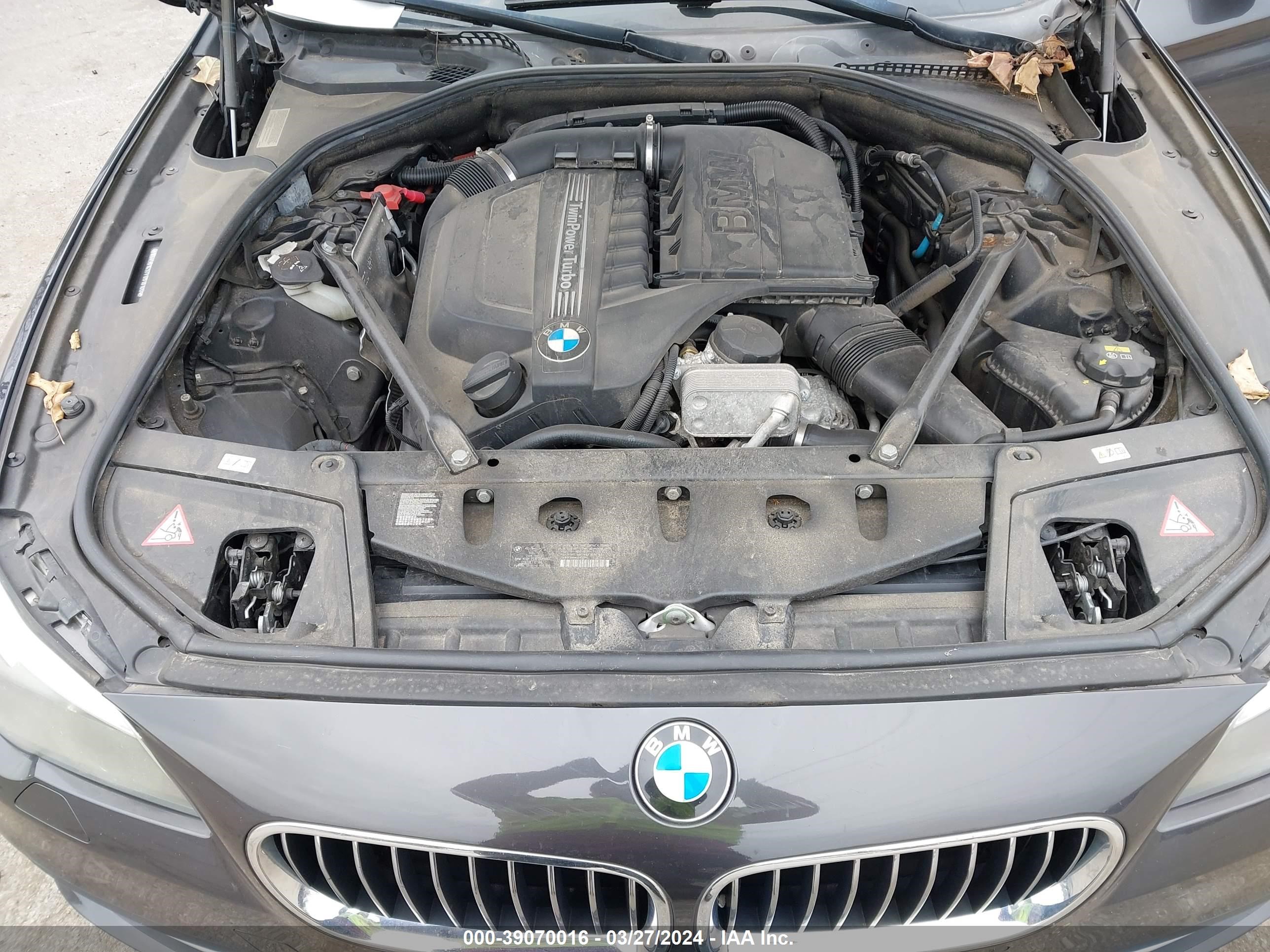 Photo 9 VIN: WBA5B1C57FD918100 - BMW 5ER 