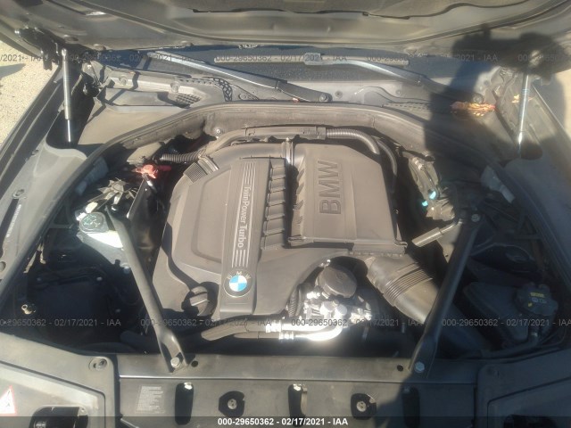 Photo 9 VIN: WBA5B1C57FD919621 - BMW 5 