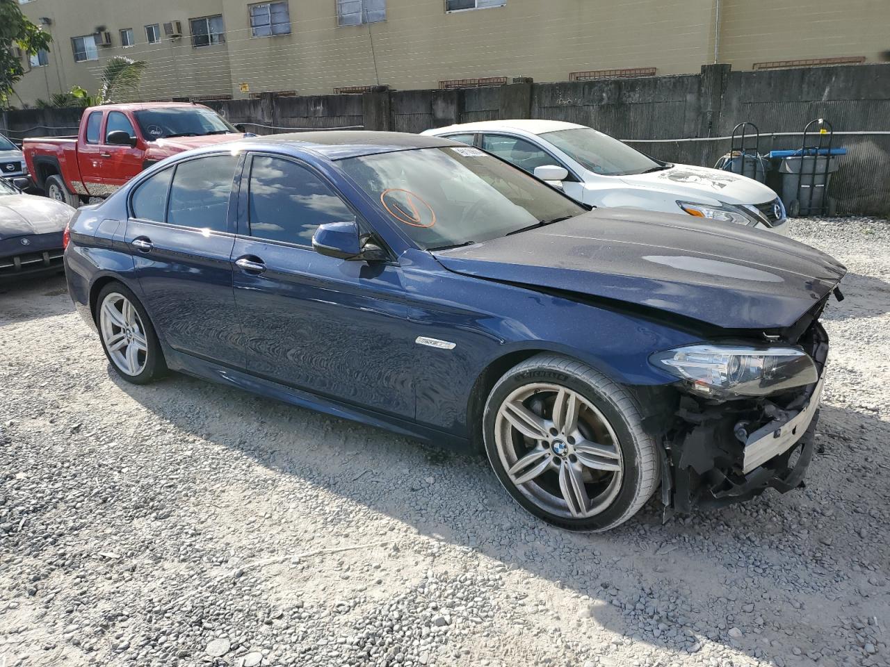 Photo 3 VIN: WBA5B1C57GG130031 - BMW 5ER 