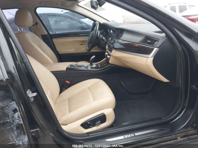 Photo 4 VIN: WBA5B1C57GG130935 - BMW 535I 