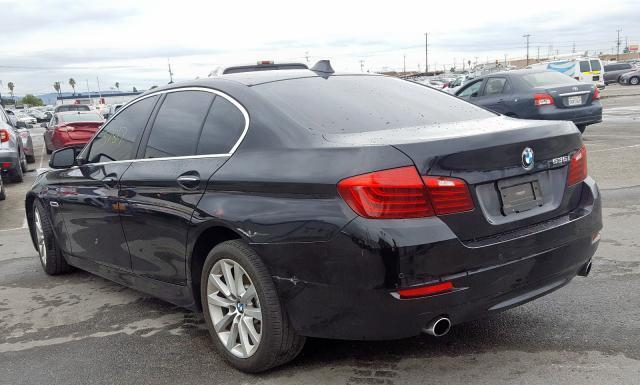 Photo 2 VIN: WBA5B1C57GG551599 - BMW 535 