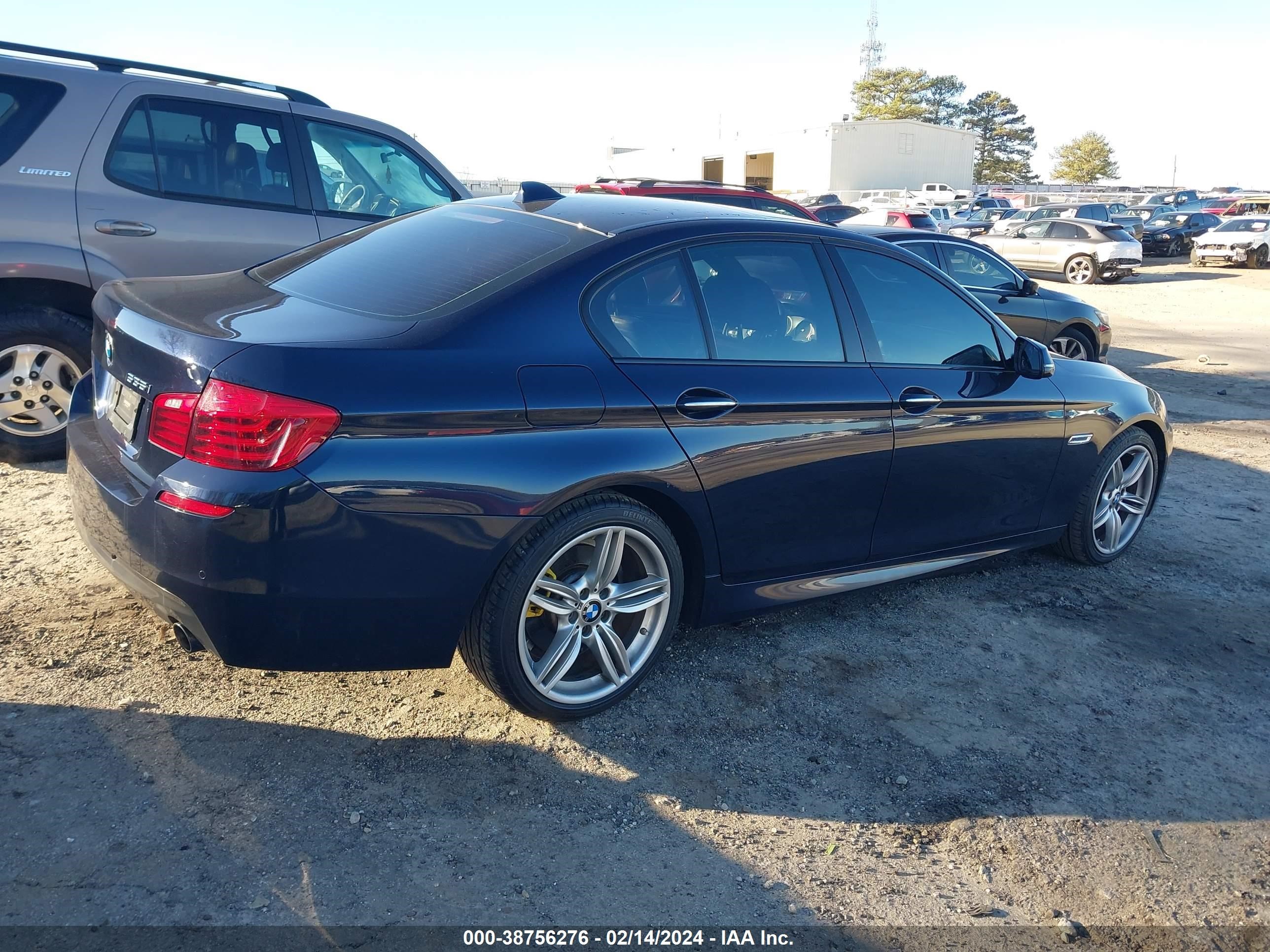 Photo 3 VIN: WBA5B1C58ED483974 - BMW 5ER 