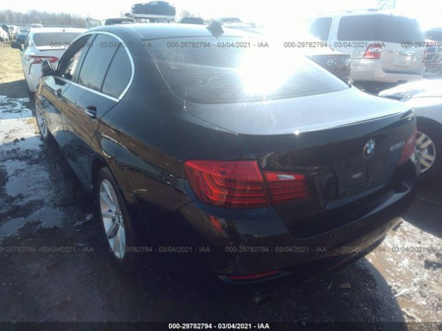 Photo 2 VIN: WBA5B1C58FD917814 - BMW 5 