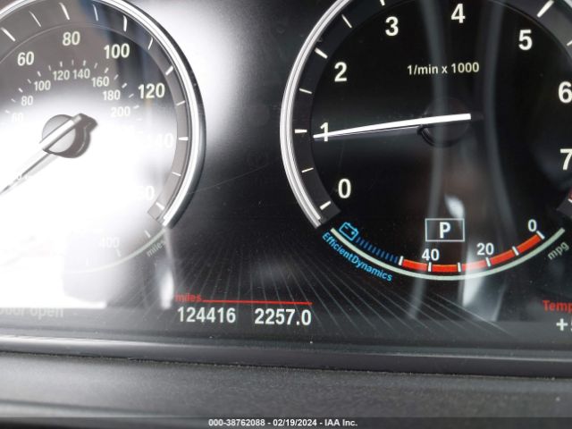 Photo 6 VIN: WBA5B1C58FG128657 - BMW 535I 