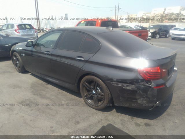 Photo 2 VIN: WBA5B1C59FG126223 - BMW 5 