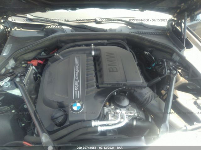 Photo 9 VIN: WBA5B1C59FG126223 - BMW 5 