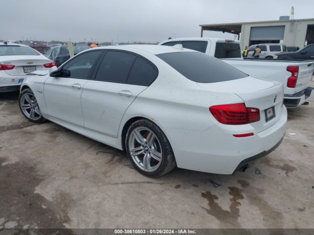 Photo 2 VIN: WBA5B1C59GG134310 - BMW 535I 