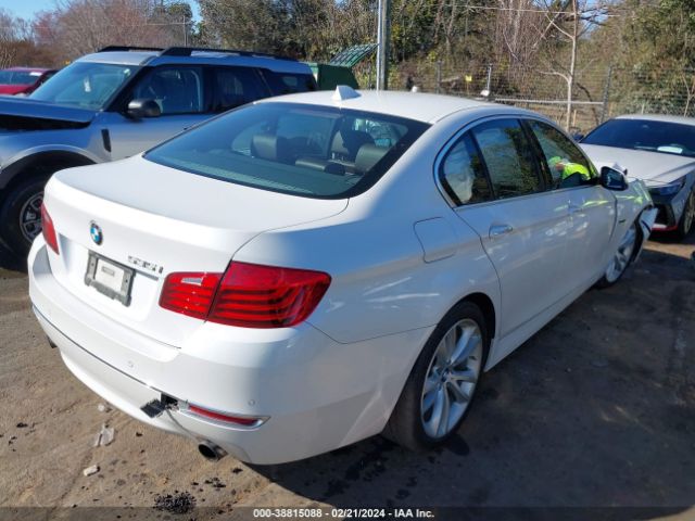 Photo 3 VIN: WBA5B1C5XED481109 - BMW 535I 