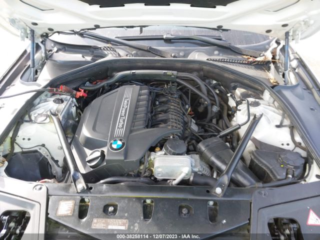 Photo 9 VIN: WBA5B1C5XEDZ36881 - BMW 535I 