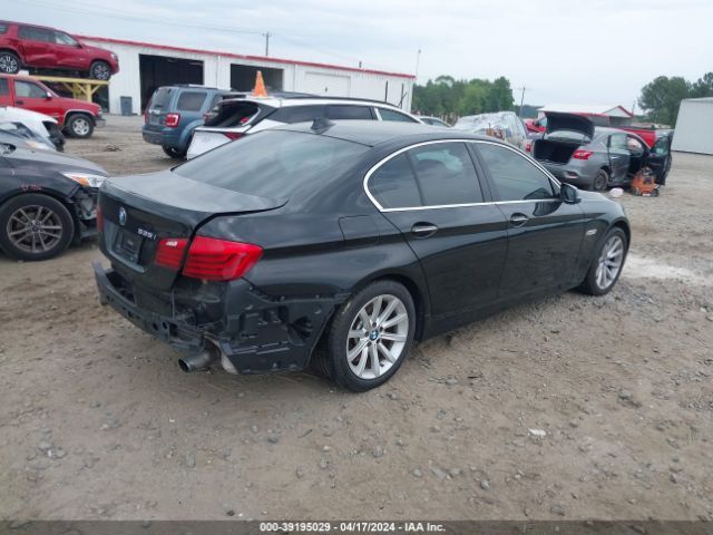 Photo 3 VIN: WBA5B1C5XFD918429 - BMW 535I 