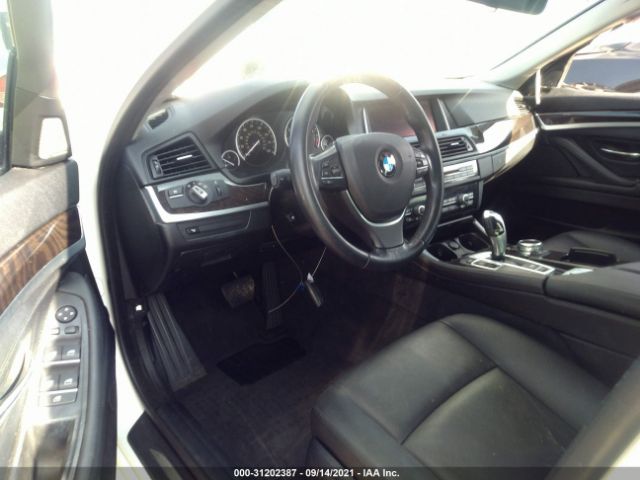 Photo 4 VIN: WBA5B1C5XFD918706 - BMW 5 