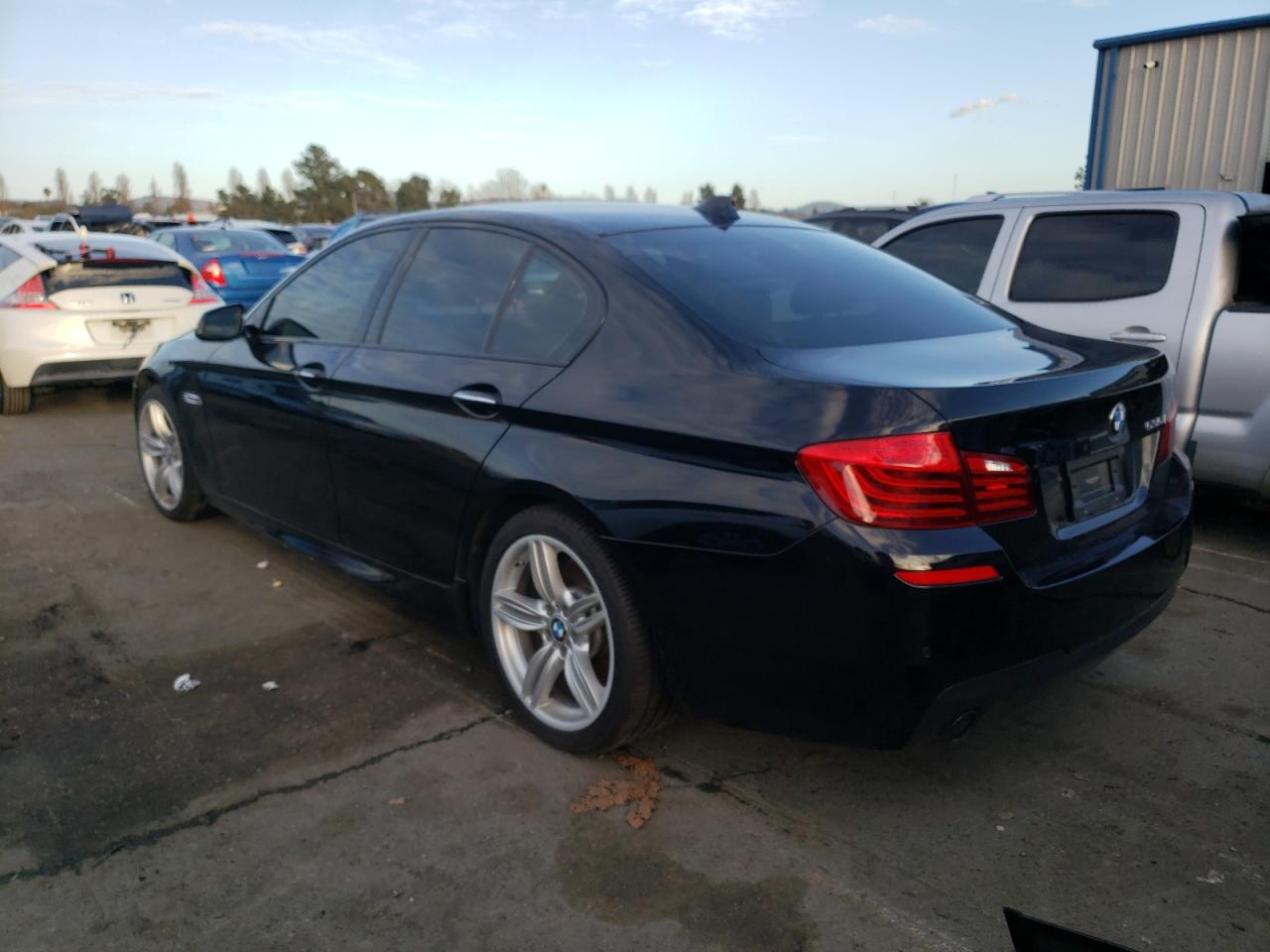 Photo 1 VIN: WBA5B1C5XGG131710 - BMW 5ER 