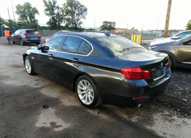 Photo 2 VIN: WBA5B3C50FD541122 - BMW 5 SERIES 