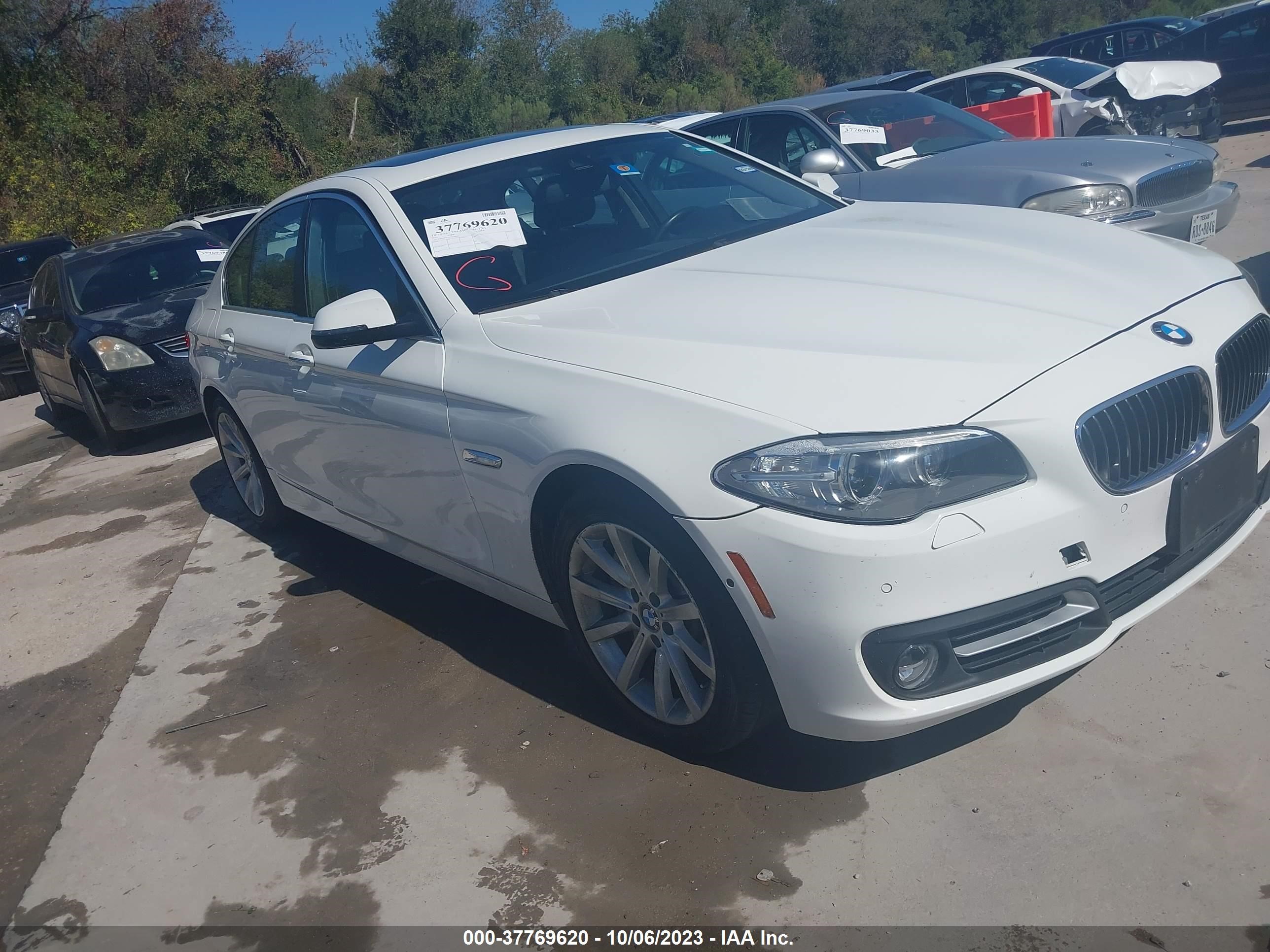 Photo 11 VIN: WBA5B3C50FD544005 - BMW 5ER 