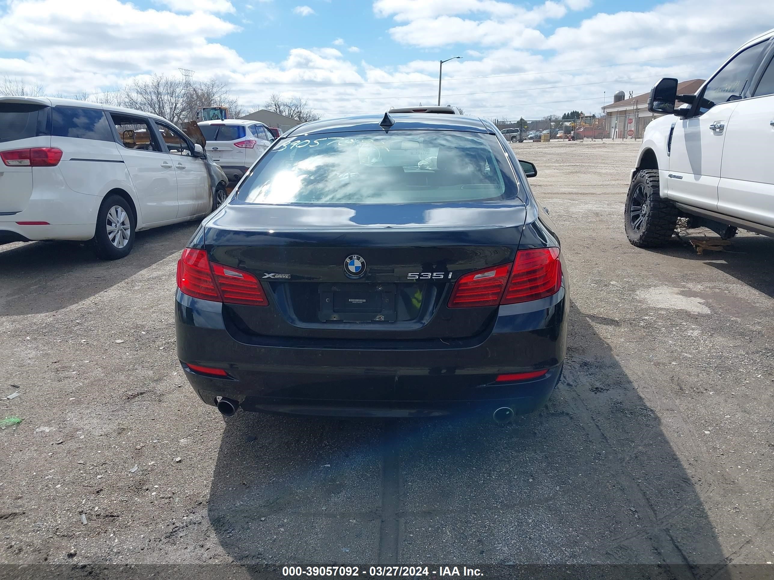 Photo 15 VIN: WBA5B3C51GG254033 - BMW 5ER 