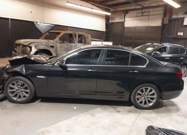 Photo 2 VIN: WBA5B3C53FD545715 - BMW 5 SERIES 