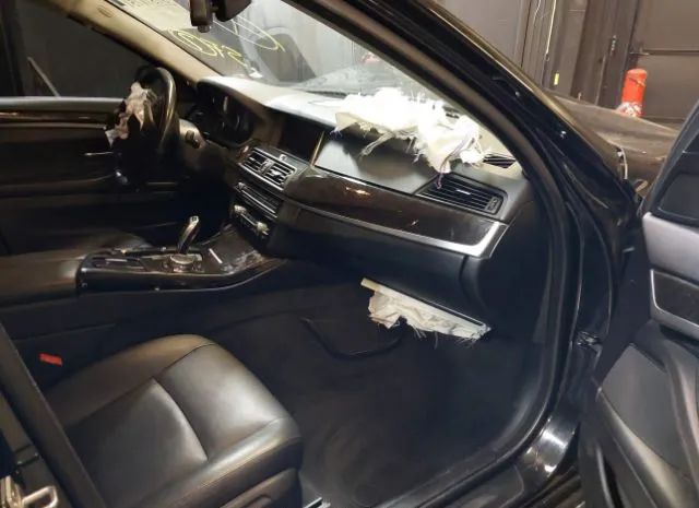 Photo 4 VIN: WBA5B3C53FD545715 - BMW 5 SERIES 
