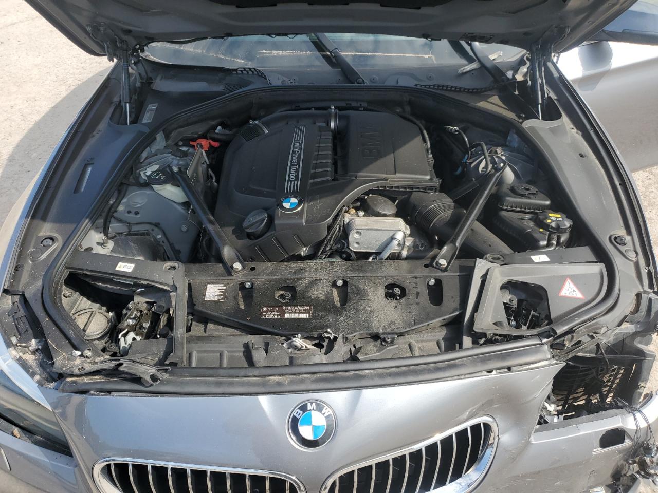 Photo 10 VIN: WBA5B3C54ED538075 - BMW 5ER 