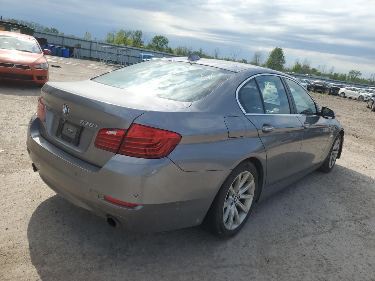 Photo 2 VIN: WBA5B3C54ED538075 - BMW 5ER 