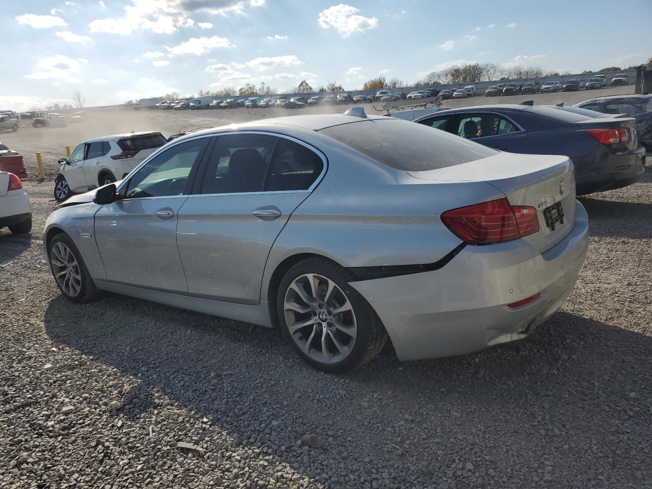 Photo 1 VIN: WBA5B3C55GD549959 - BMW 5ER 