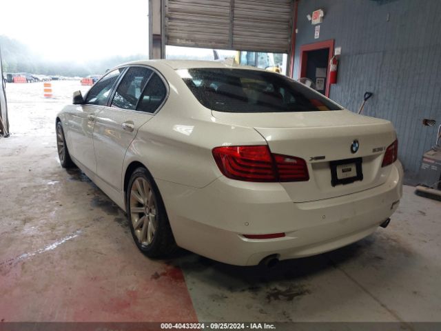 Photo 2 VIN: WBA5B3C56FD541898 - BMW 535I 