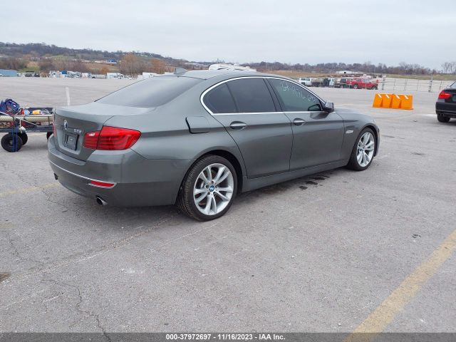 Photo 3 VIN: WBA5B3C58FD541899 - BMW 535I 