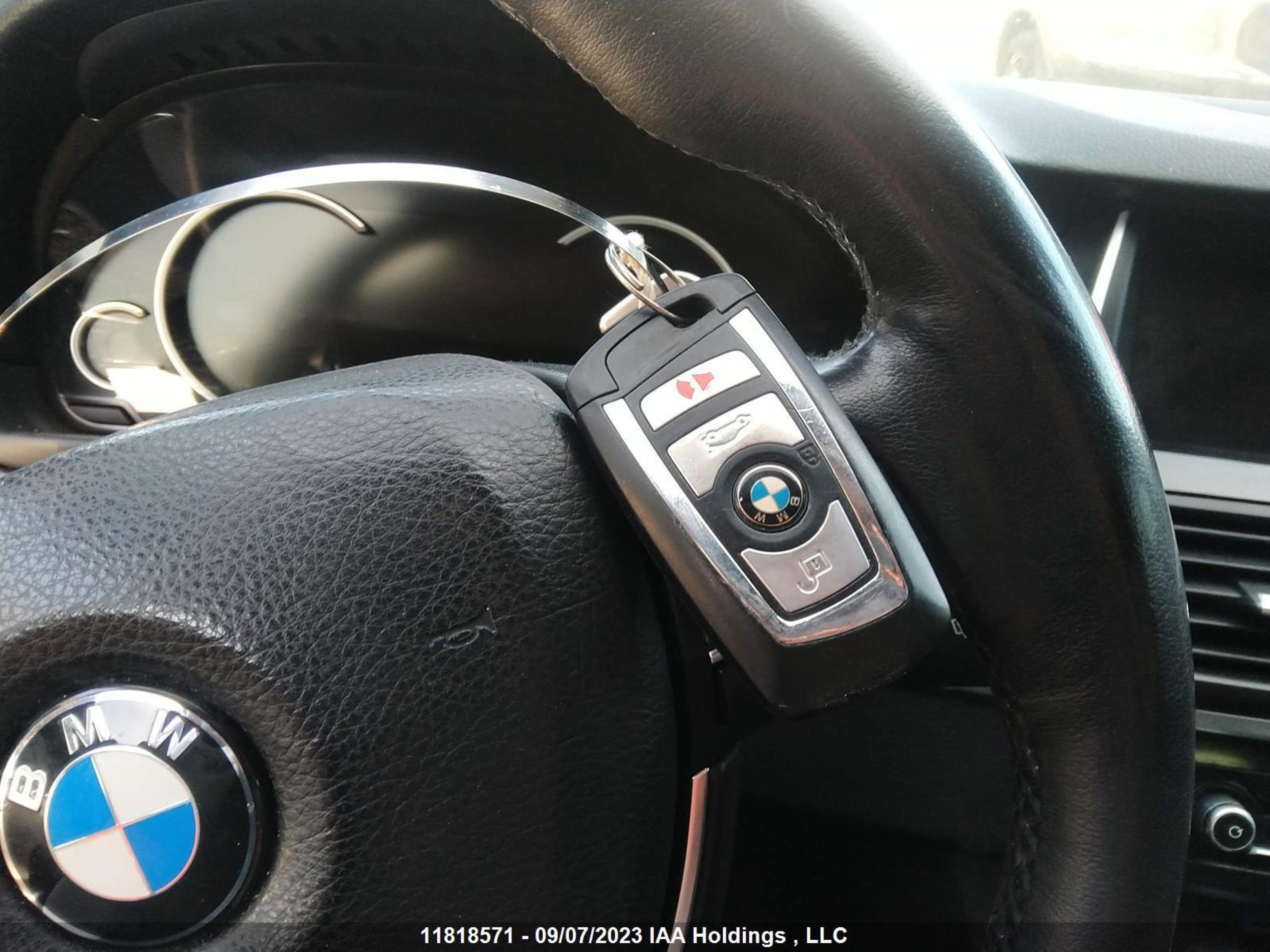 Photo 10 VIN: WBA5B3C58GG252618 - BMW 5ER 