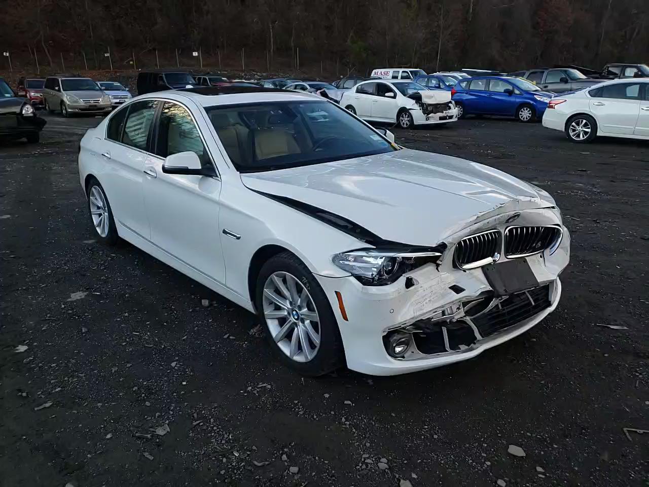 Photo 10 VIN: WBA5B3C59FD542821 - BMW 535 XI 