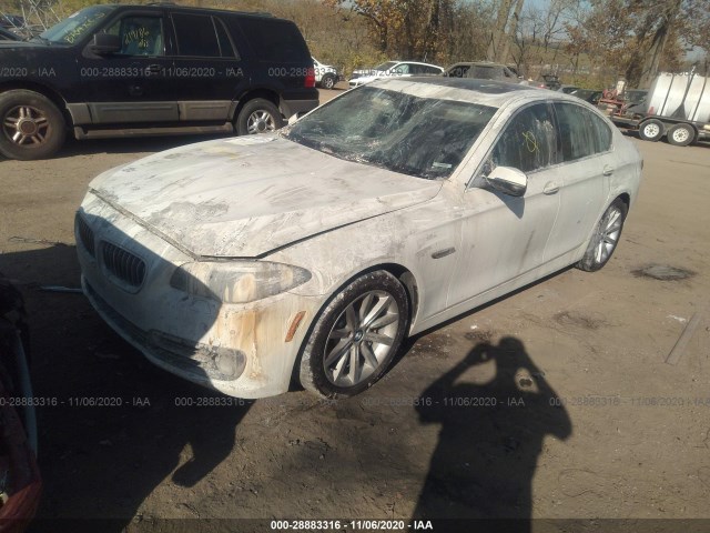 Photo 1 VIN: WBA5B3C5XFD543749 - BMW 5 