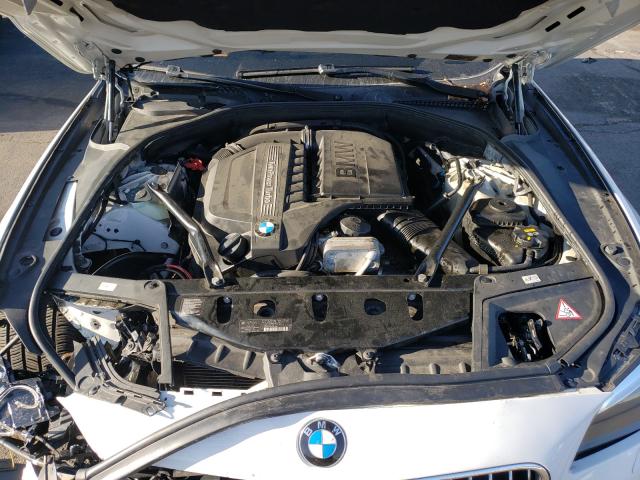 Photo 6 VIN: WBA5B3C5XFD546456 - BMW 535 XI 