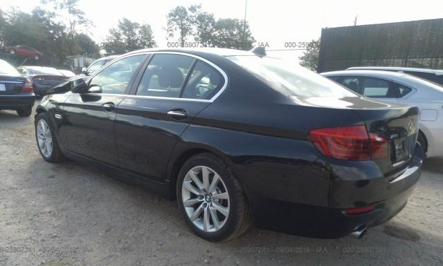 Photo 2 VIN: WBA5B3C5XGG258226 - BMW 535 