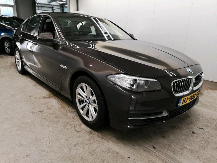 Photo 2 VIN: WBA5E31000G040879 - BMW 518 