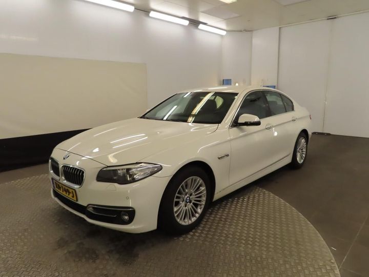 Photo 1 VIN: WBA5E31040G729226 - BMW 5 SERIE SEDAN 