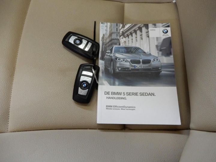 Photo 9 VIN: WBA5E31060G040319 - BMW 5 SERIE SEDAN 