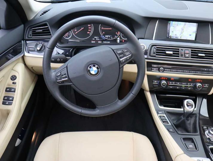 Photo 9 VIN: WBA5E310X0G738111 - BMW 5-SERIE &#3910 