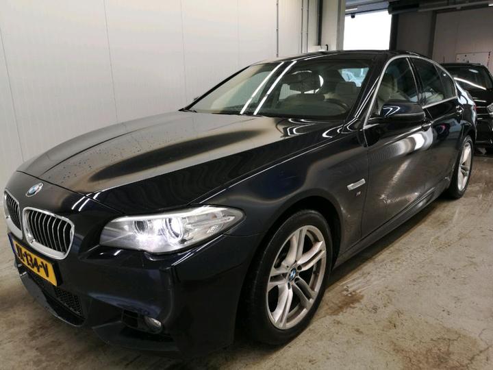 Photo 0 VIN: WBA5E51000G206068 - BMW 520 